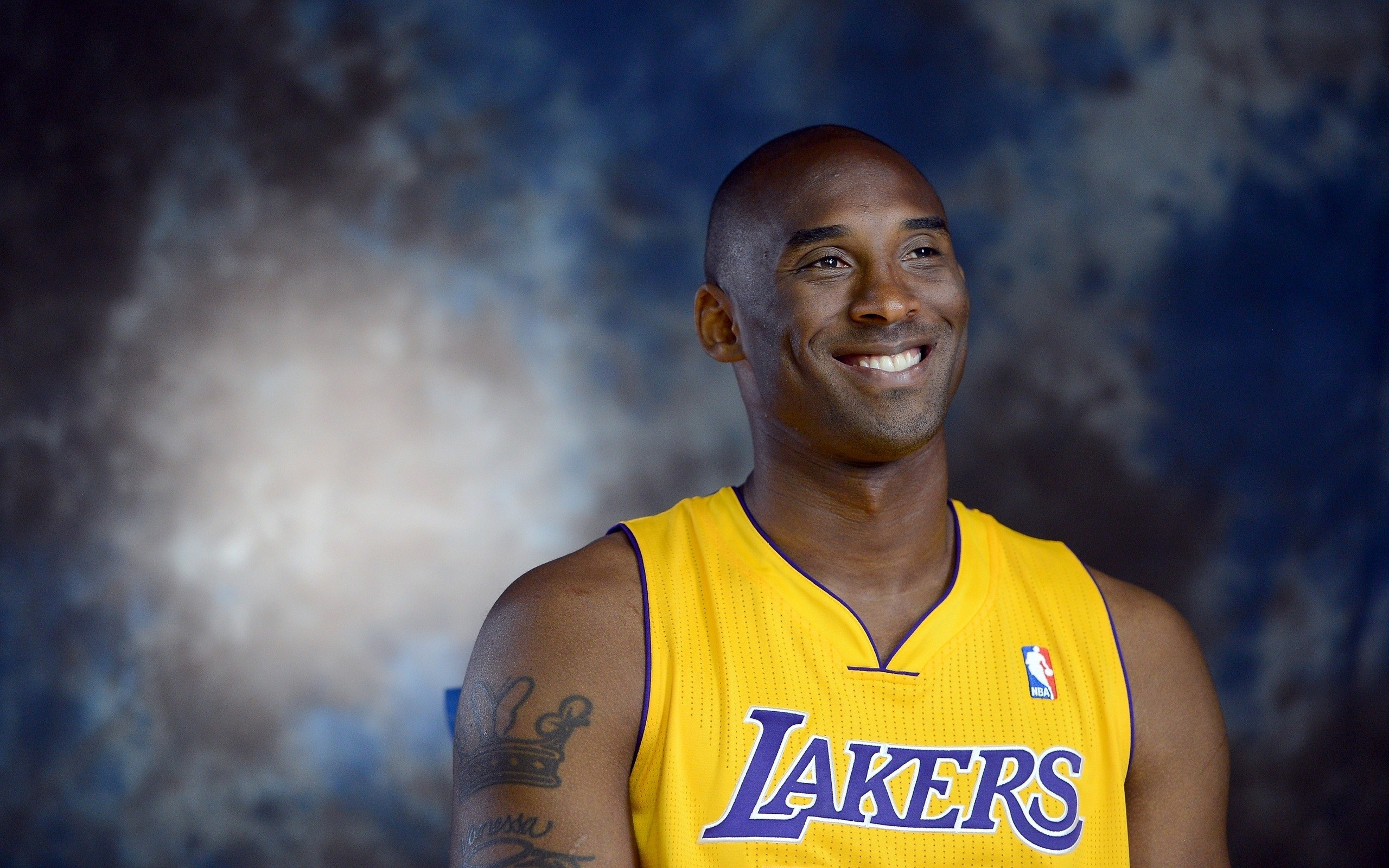 严重受损 严重受损