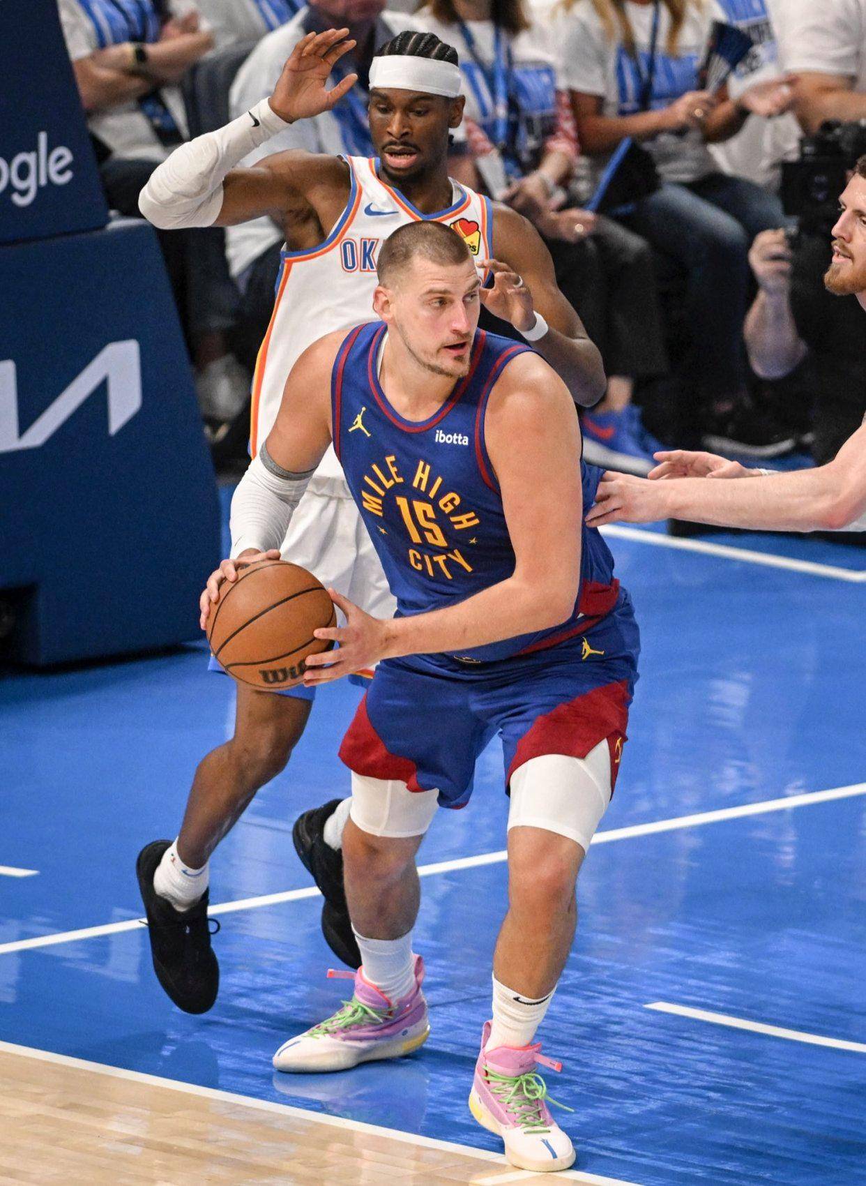 为观众们奉 为观众们奉